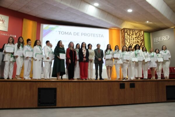 Empresarias en un encuentro empresarial de AMMJE León