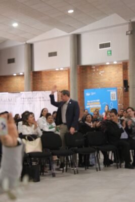 Empresarias en un encuentro empresarial de AMMJE León