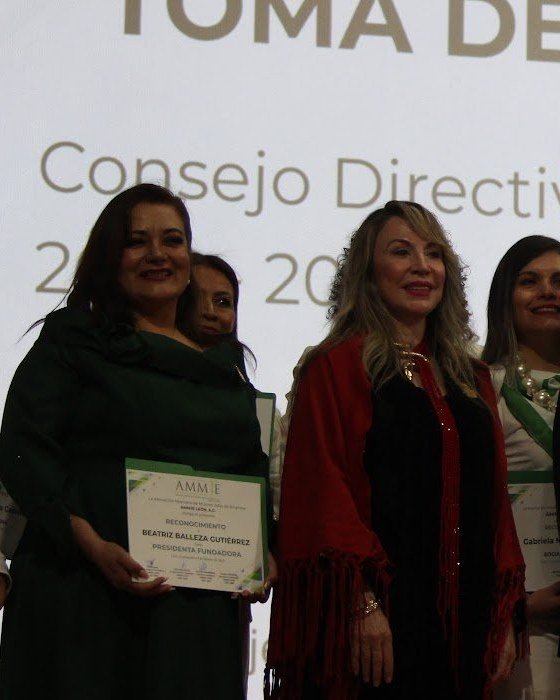 Empresarias en un encuentro empresarial de AMMJE León